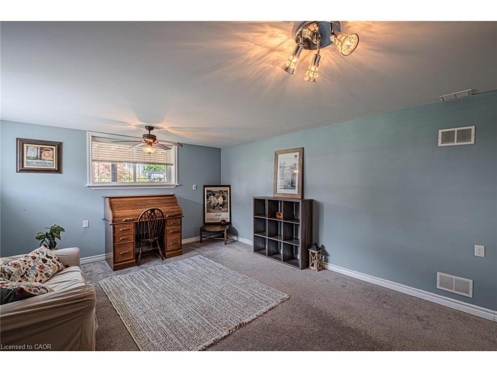 









2017


Erie

Street,
Port Dover,




ON
N0A 1N7

