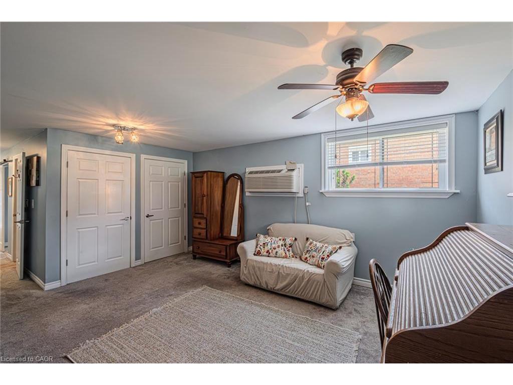 









2017


Erie

Street,
Port Dover,




ON
N0A 1N7

