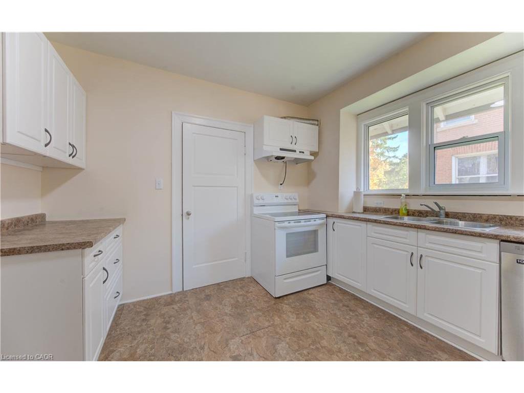 









86


Albert

Street,
Waterloo,




ON
N2L 3S7

