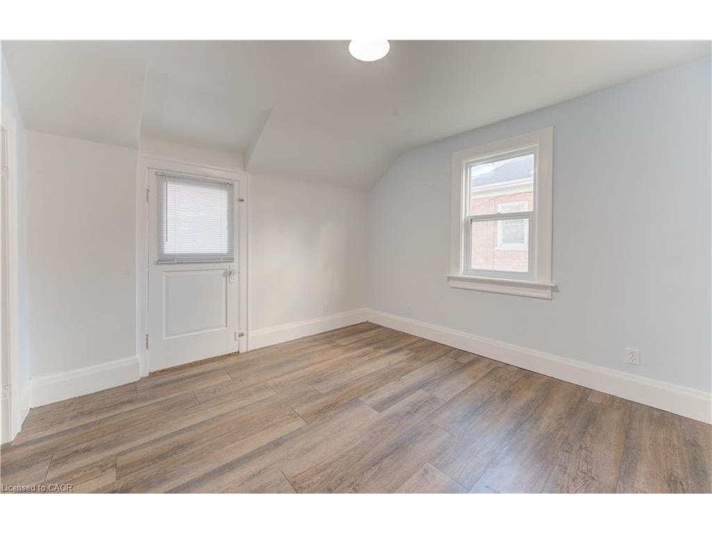 









86


Albert

Street,
Waterloo,




ON
N2L 3S7

