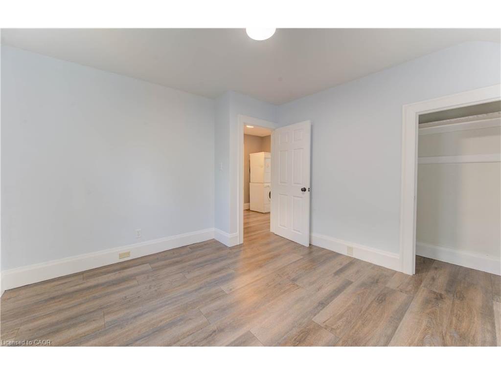 









86


Albert

Street,
Waterloo,




ON
N2L 3S7

