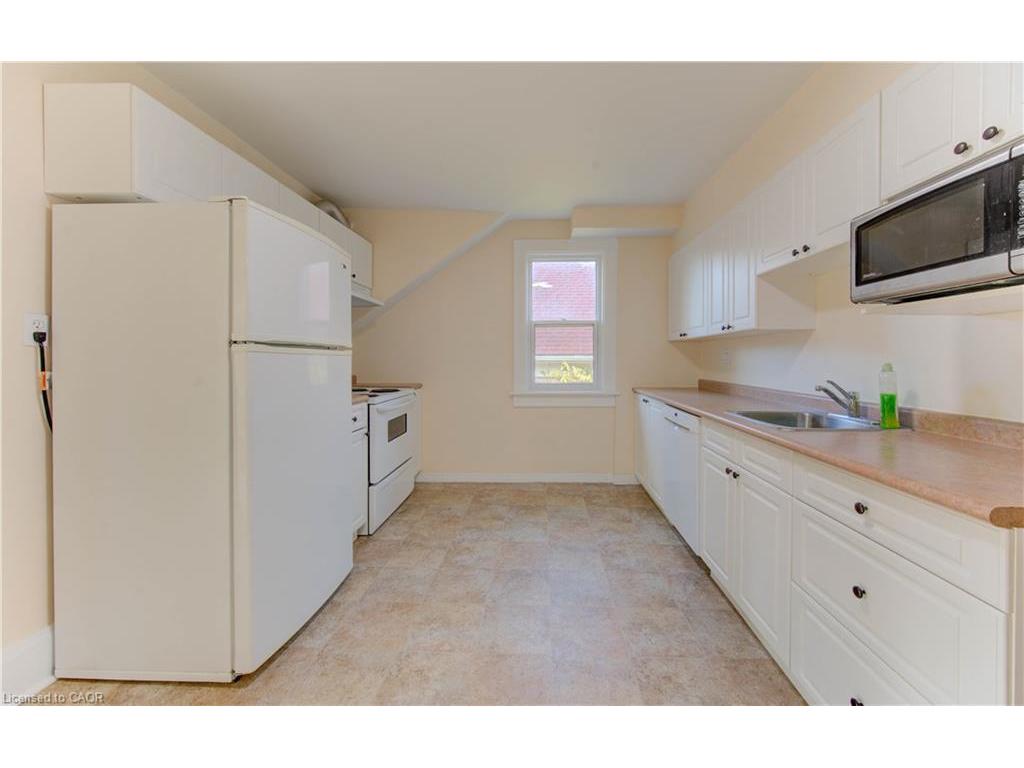 









86


Albert

Street,
Waterloo,




ON
N2L 3S7

