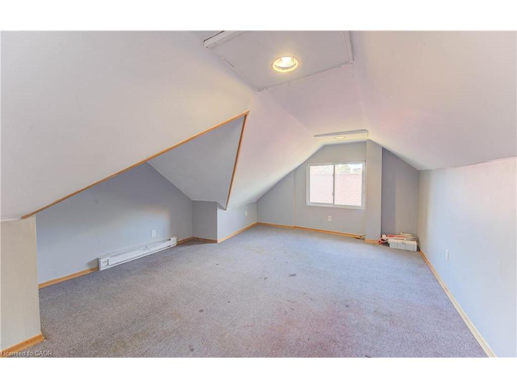 









86


Albert

Street,
Waterloo,




ON
N2L 3S7

