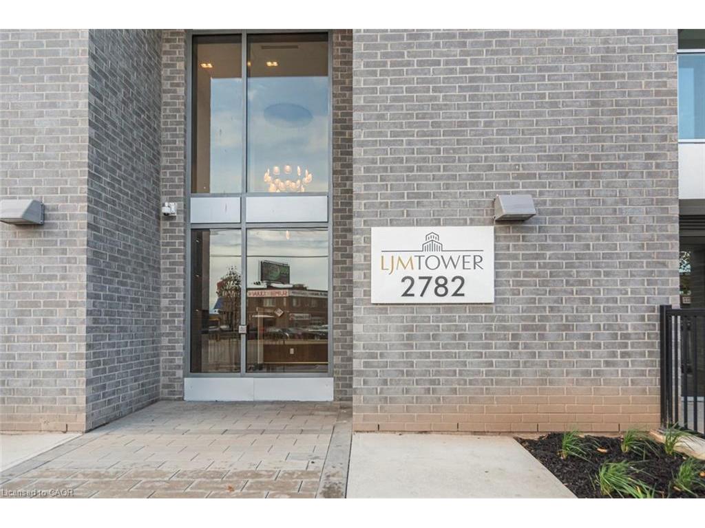 









2782


Barton

Street East, 813,
Hamilton,




ON
L8E 2J8

