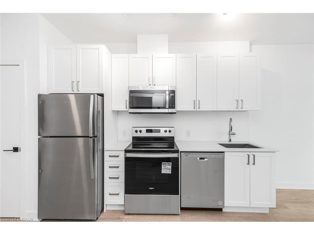 









2782


Barton

Street East, 813,
Hamilton,




ON
L8E 2J8

