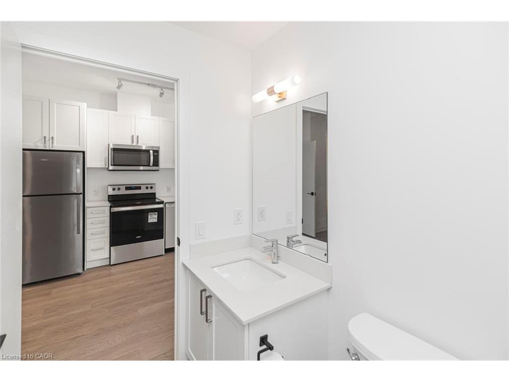 









2782


Barton

Street East, 813,
Hamilton,




ON
L8E 2J8

