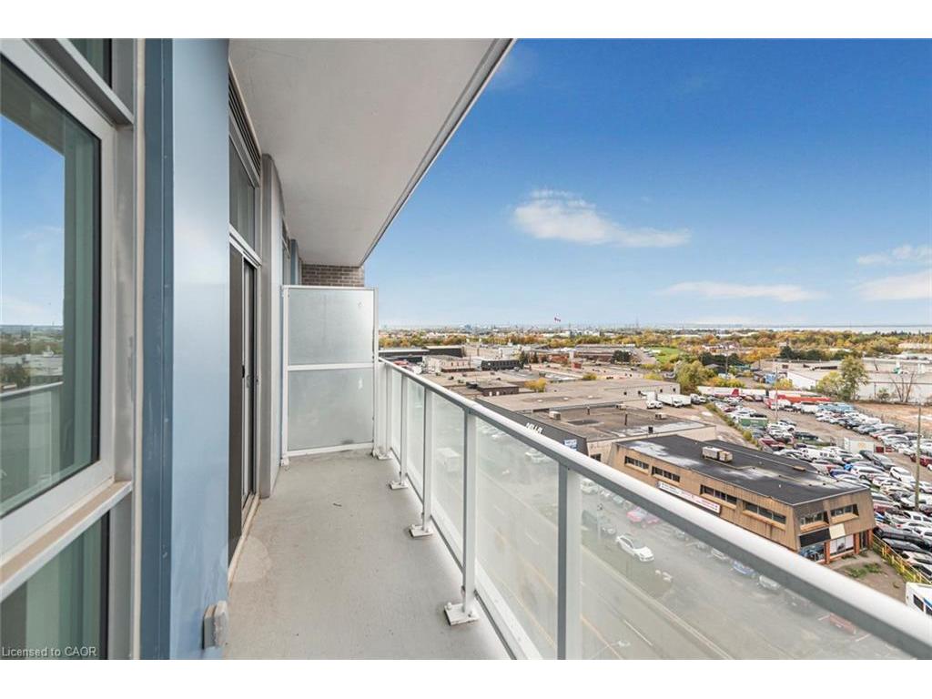 









2782


Barton

Street East, 813,
Hamilton,




ON
L8E 2J8

