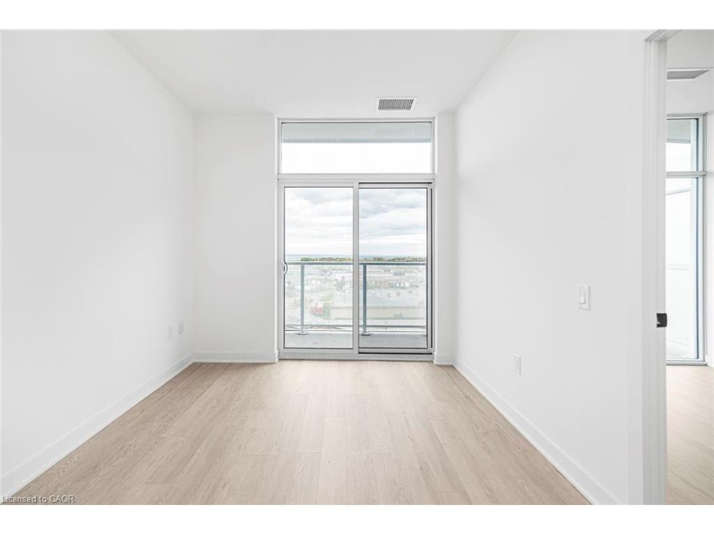 









2782


Barton

Street East, 813,
Hamilton,




ON
L8E 2J8

