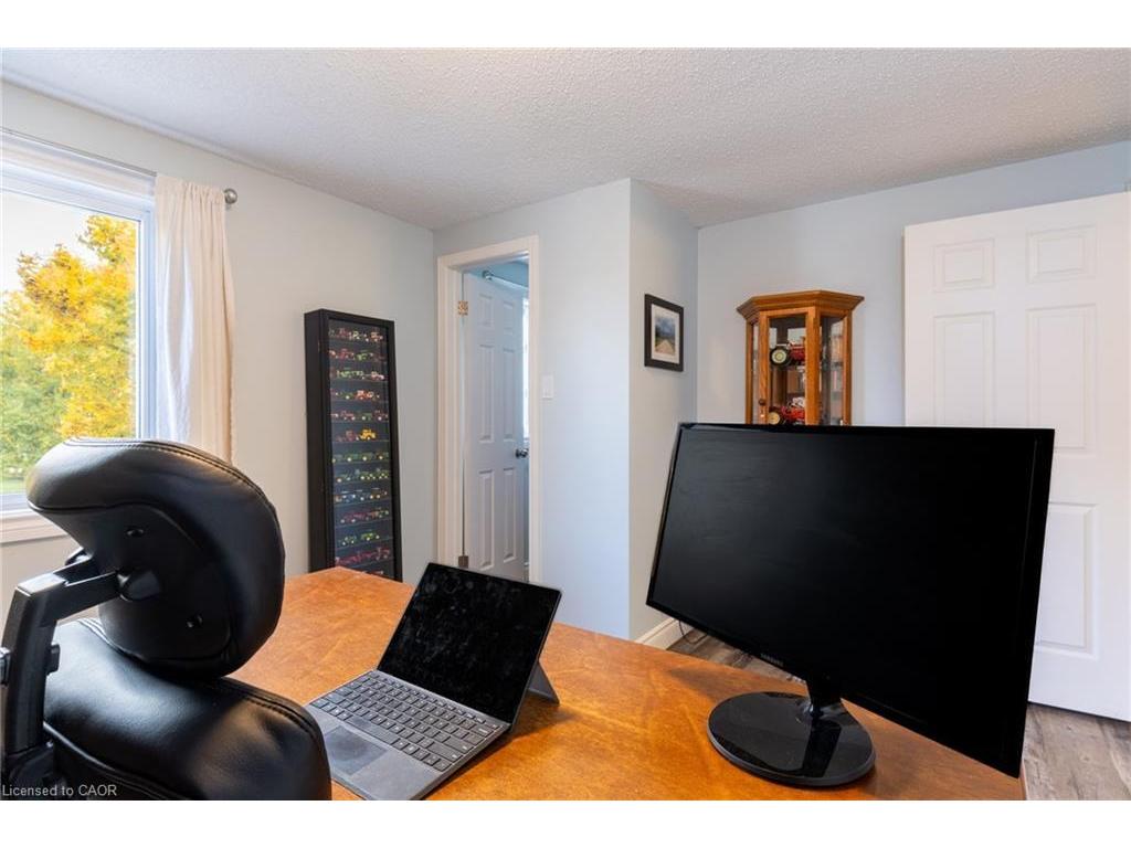 









118


Stirling Macgregor

Drive,
Cambridge,




ON
N1S 4T4

