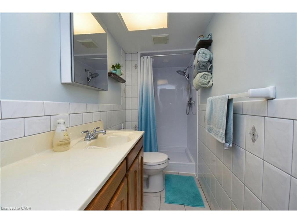 









836


Brucedale

Avenue East,
Hamilton,




ON
L8T 1L3

