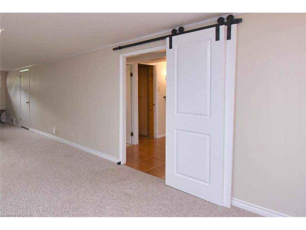 









836


Brucedale

Avenue East,
Hamilton,




ON
L8T 1L3

