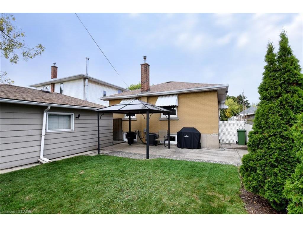 









836


Brucedale

Avenue East,
Hamilton,




ON
L8T 1L3

