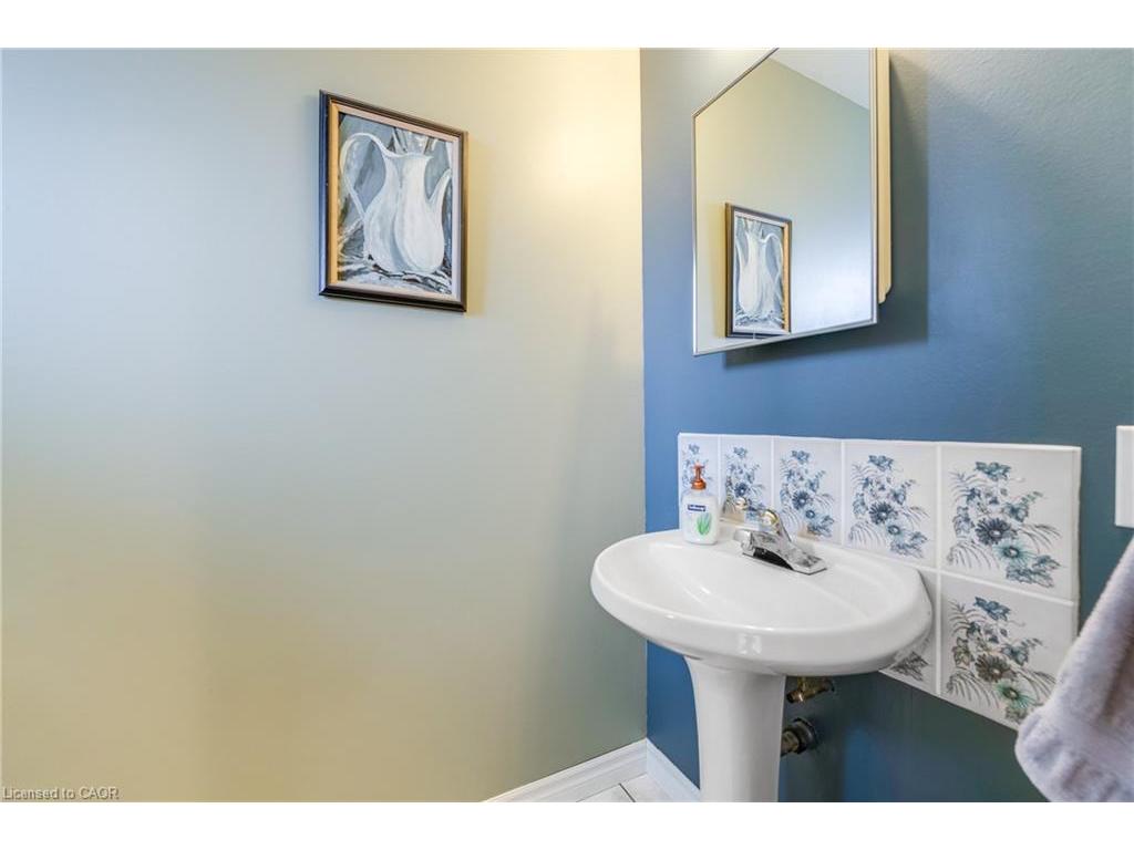 









229


Veronica

Drive,
Kitchener,




ON
N2A 2R8

