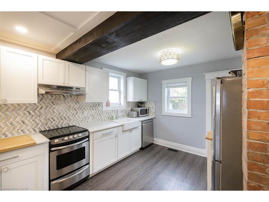 









241


Vine

Street,
St. Catharines,




ON
L2M 4S9

