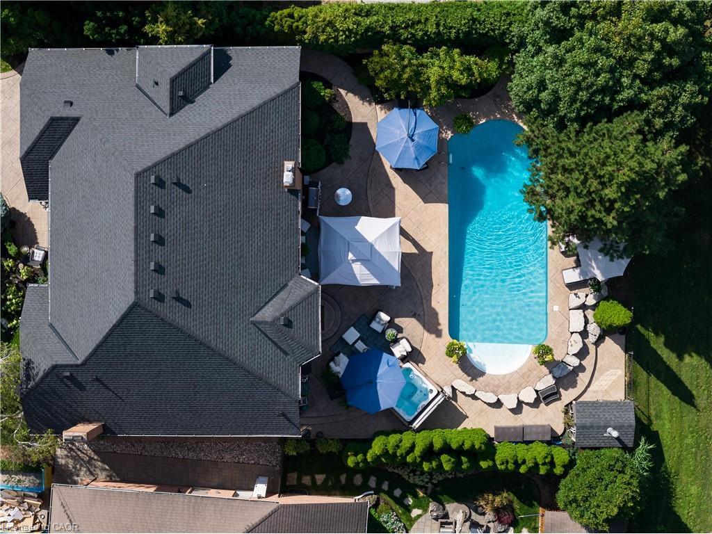 









1483


The Links

Drive,
Oakville,




ON
L6M 2P2

