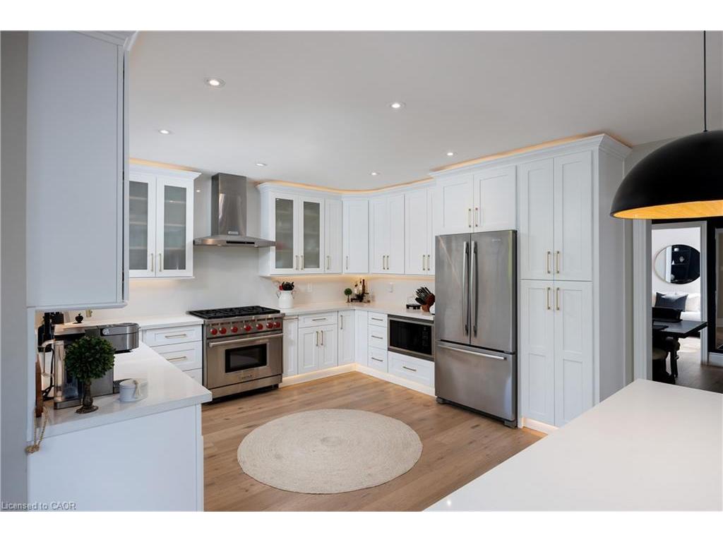 









1483


The Links

Drive,
Oakville,




ON
L6M 2P2

