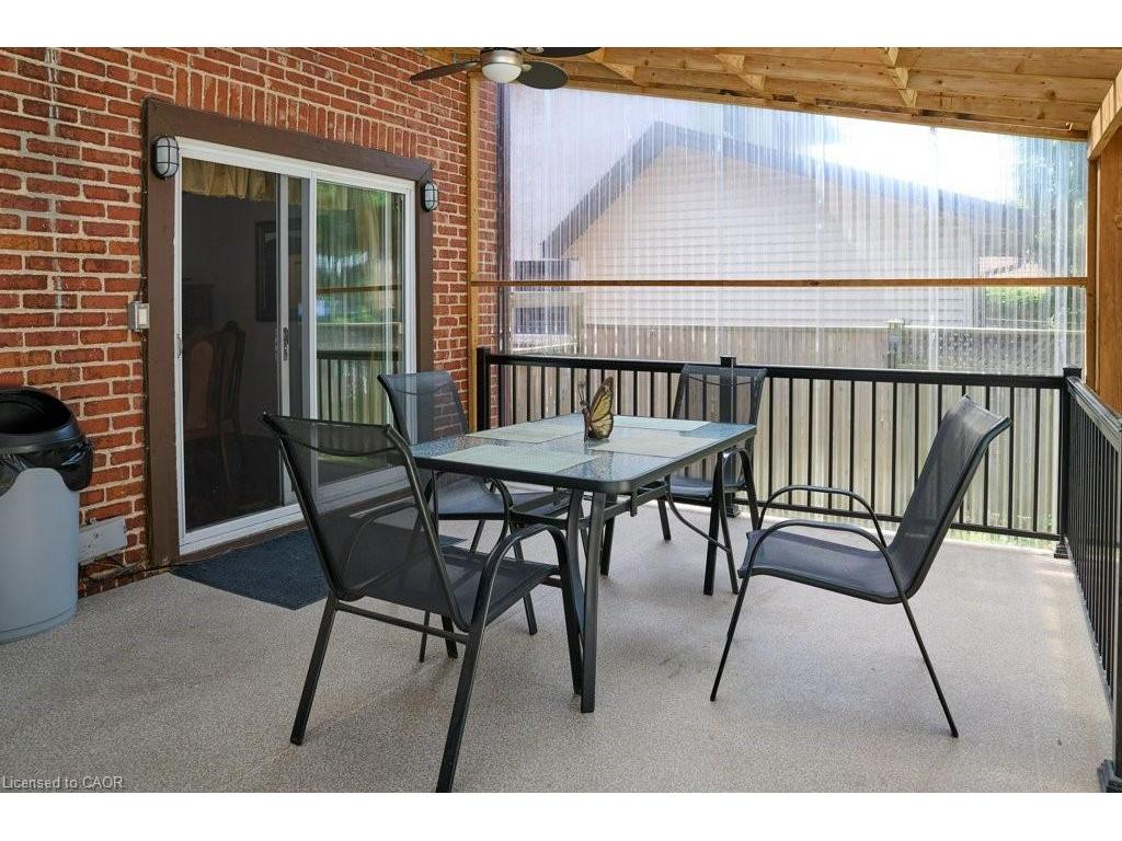 









120


Wood

Street,
Kitchener,




ON
N2G 2H8

