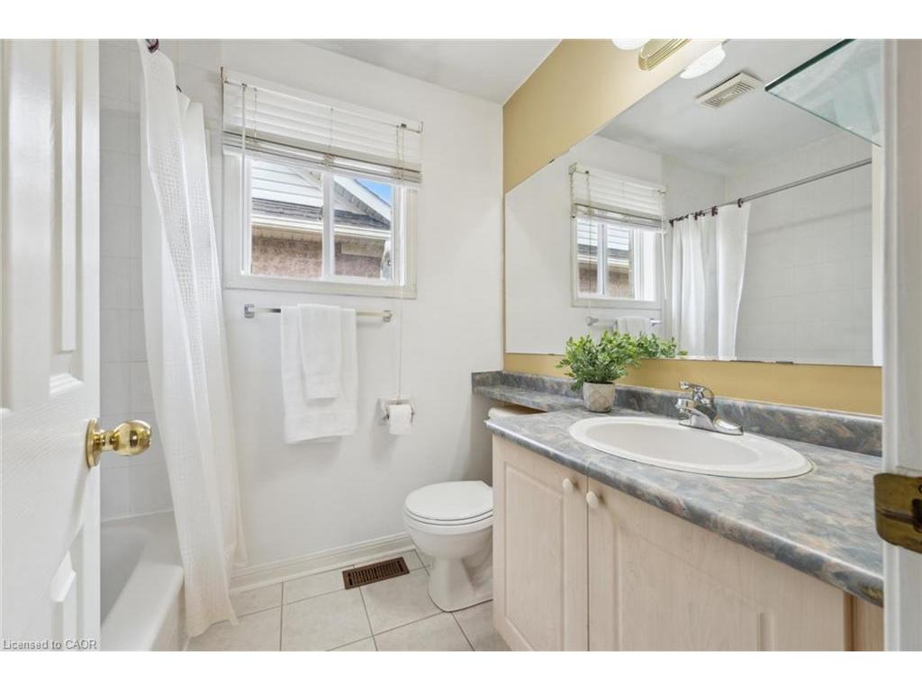 









1617


Gowling

Terrace,
Milton,




ON
L9T 5J6

