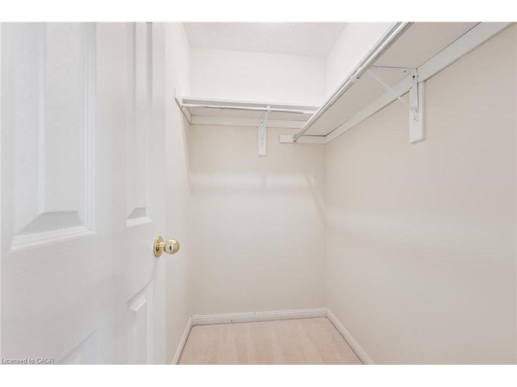 









1617


Gowling

Terrace,
Milton,




ON
L9T 5J6

