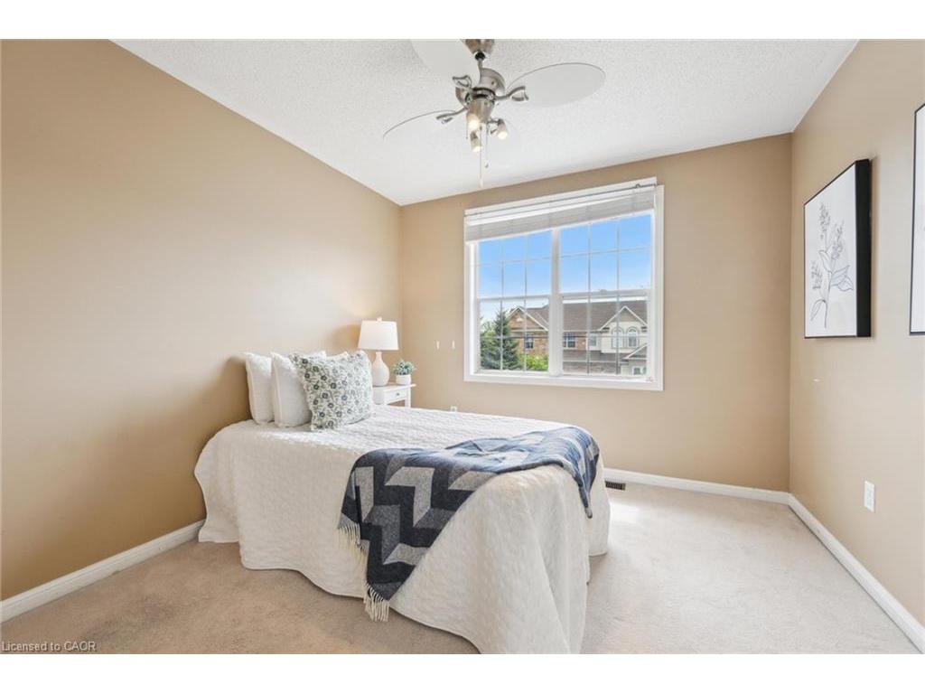 









1617


Gowling

Terrace,
Milton,




ON
L9T 5J6

