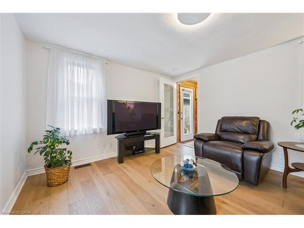 









6548


Beatty Line N

,
Fergus,




ON
N1M 2W3

