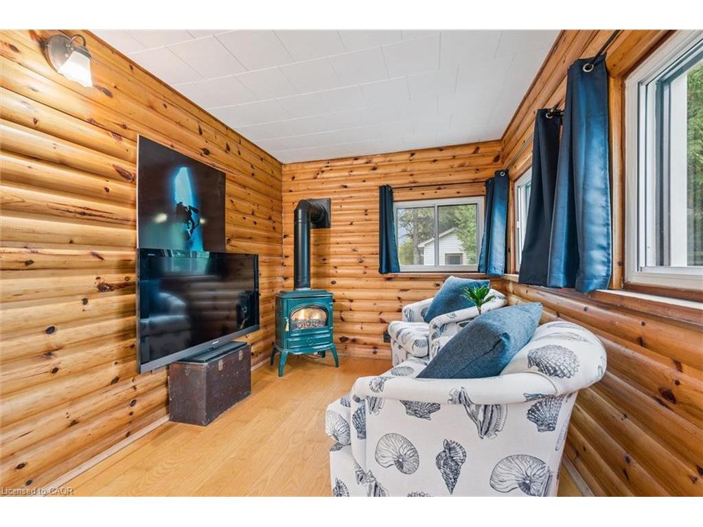 









6548


Beatty Line N

,
Fergus,




ON
N1M 2W3

