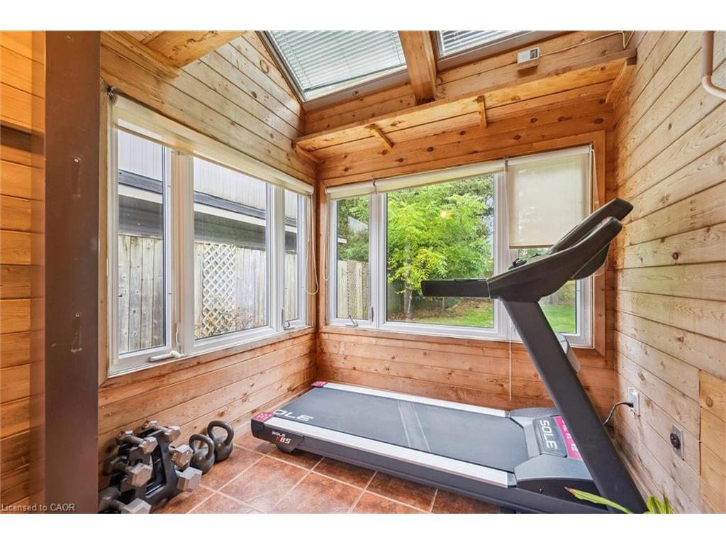 









6548


Beatty Line N

,
Fergus,




ON
N1M 2W3

