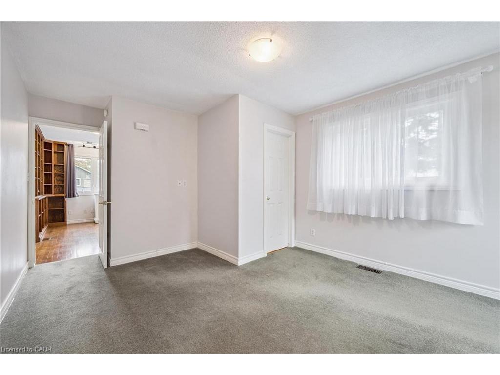 









6548


Beatty Line N

,
Fergus,




ON
N1M 2W3

