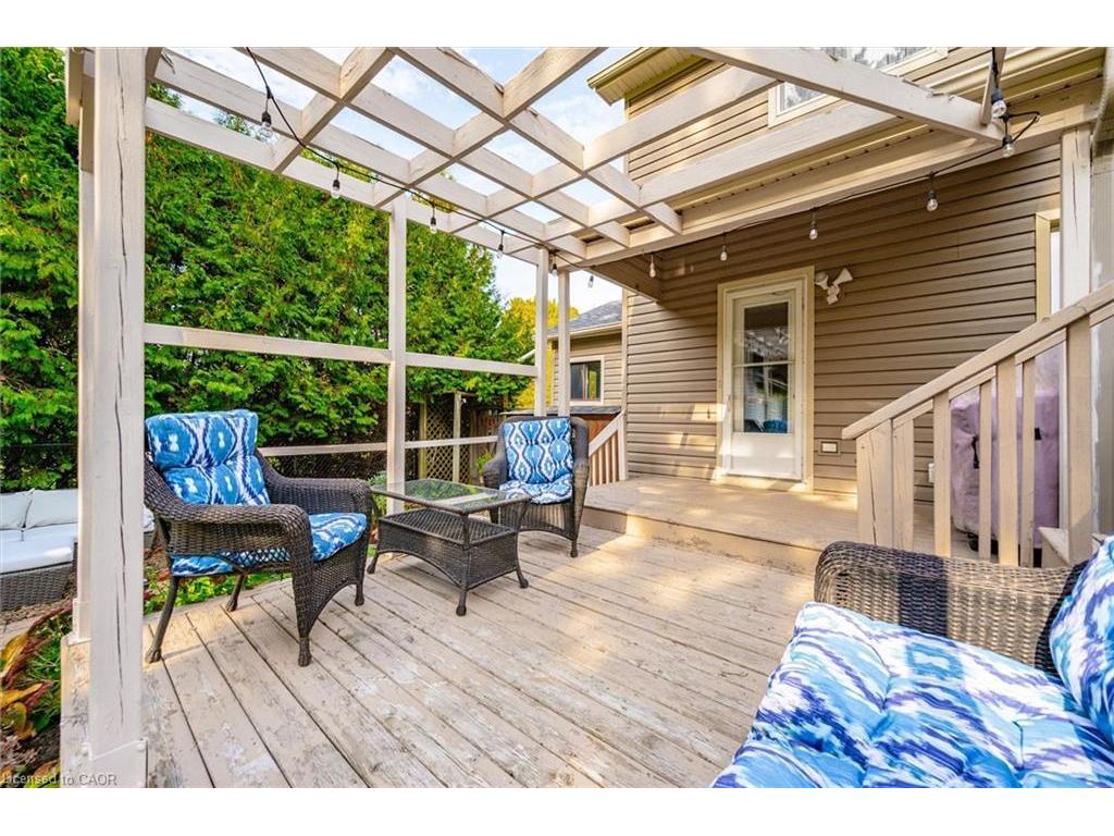 









6548


Beatty Line N

,
Fergus,




ON
N1M 2W3

