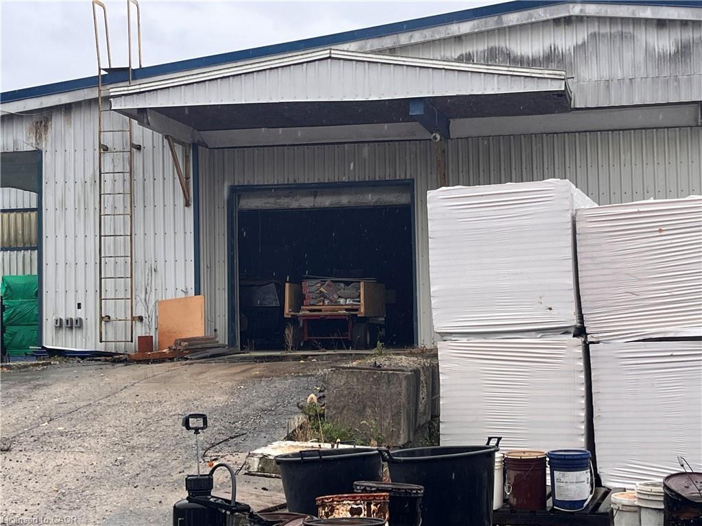 









1333


3

Highway East,
Dunnville,




ON
N1A 2Z1

