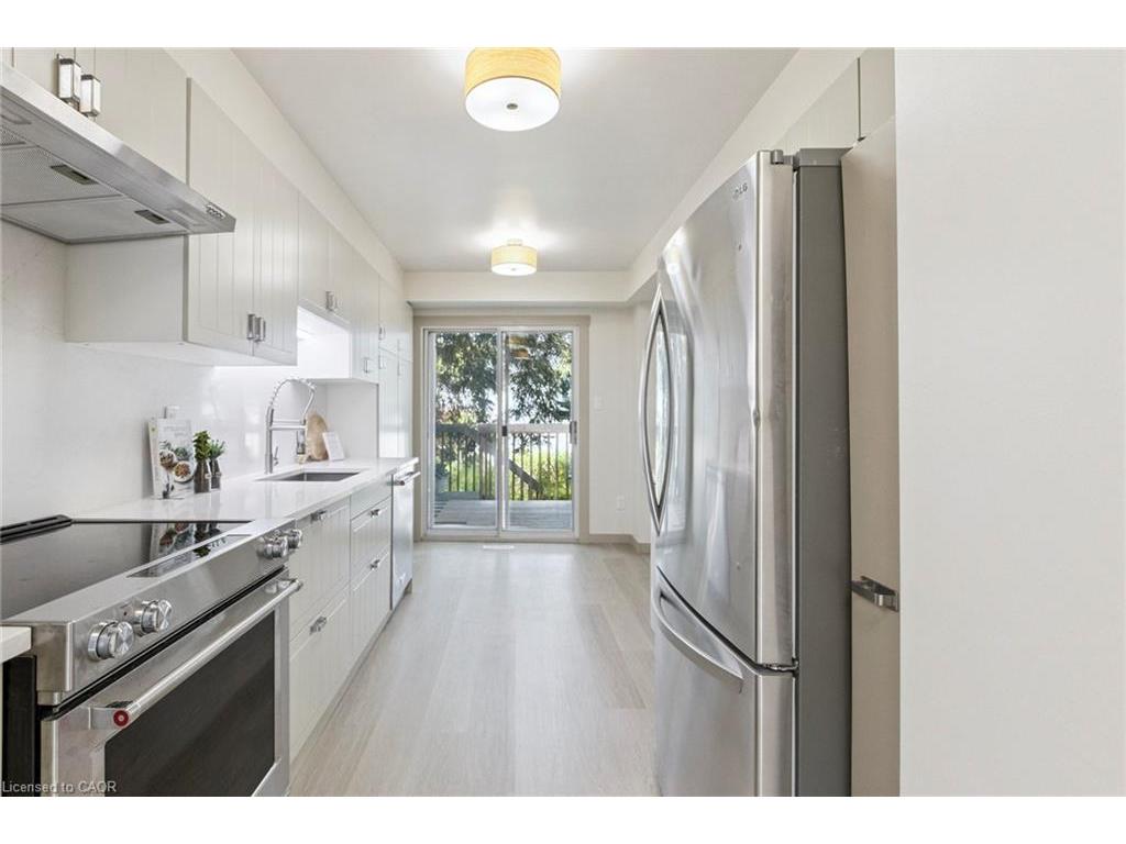 









89


Woolwich

Street, 27,
Waterloo,




ON
N2K 1S5

