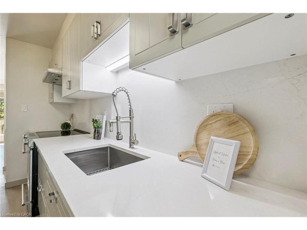 









89


Woolwich

Street, 27,
Waterloo,




ON
N2K 1S5

