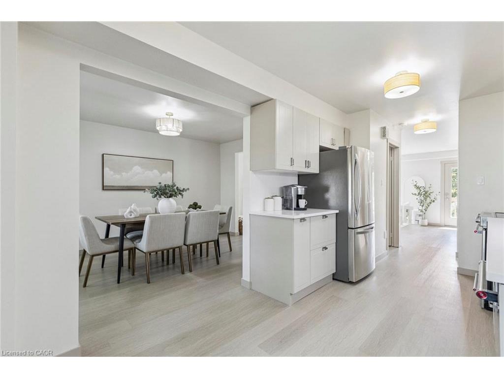 









89


Woolwich

Street, 27,
Waterloo,




ON
N2K 1S5

