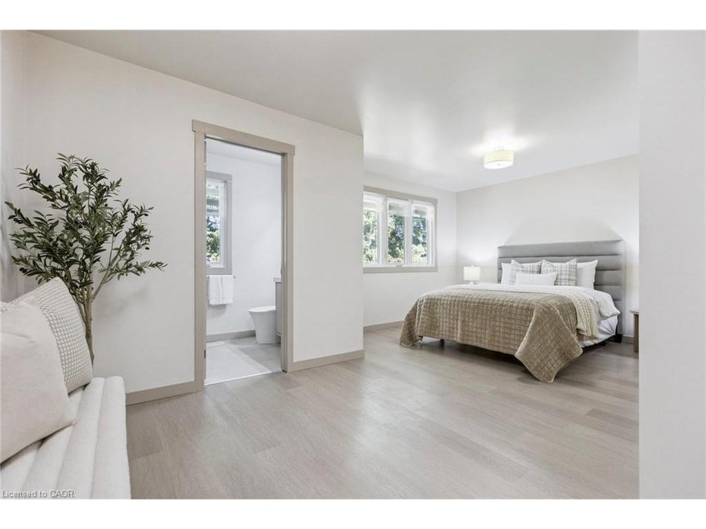 









89


Woolwich

Street, 27,
Waterloo,




ON
N2K 1S5

