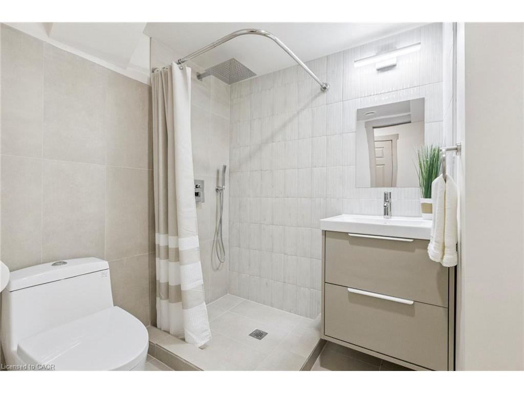 









89


Woolwich

Street, 27,
Waterloo,




ON
N2K 1S5

