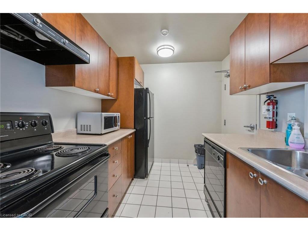 









230


King

Street East, 1109,
Toronto,




ON
M5A 1K5

