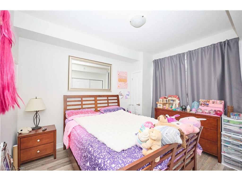 









5016


Serena

Drive, 7,
Beamsville,




ON
L3J 0T2

