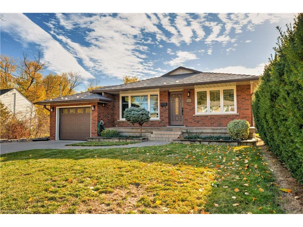 









2238


Fassel

Avenue,
Burlington,




ON
L7R 3P1

