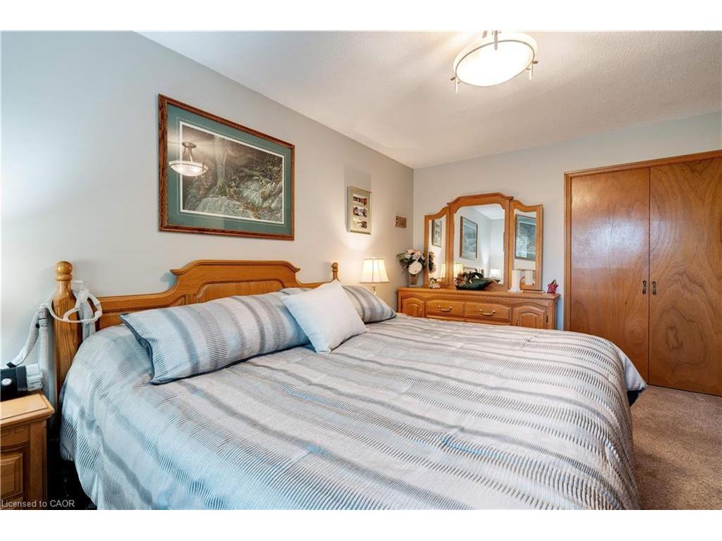 









2238


Fassel

Avenue,
Burlington,




ON
L7R 3P1

