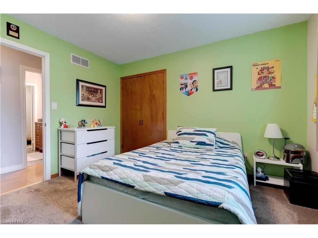 









2238


Fassel

Avenue,
Burlington,




ON
L7R 3P1

