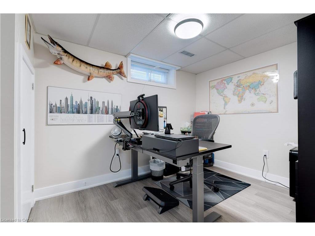 









2238


Fassel

Avenue,
Burlington,




ON
L7R 3P1

