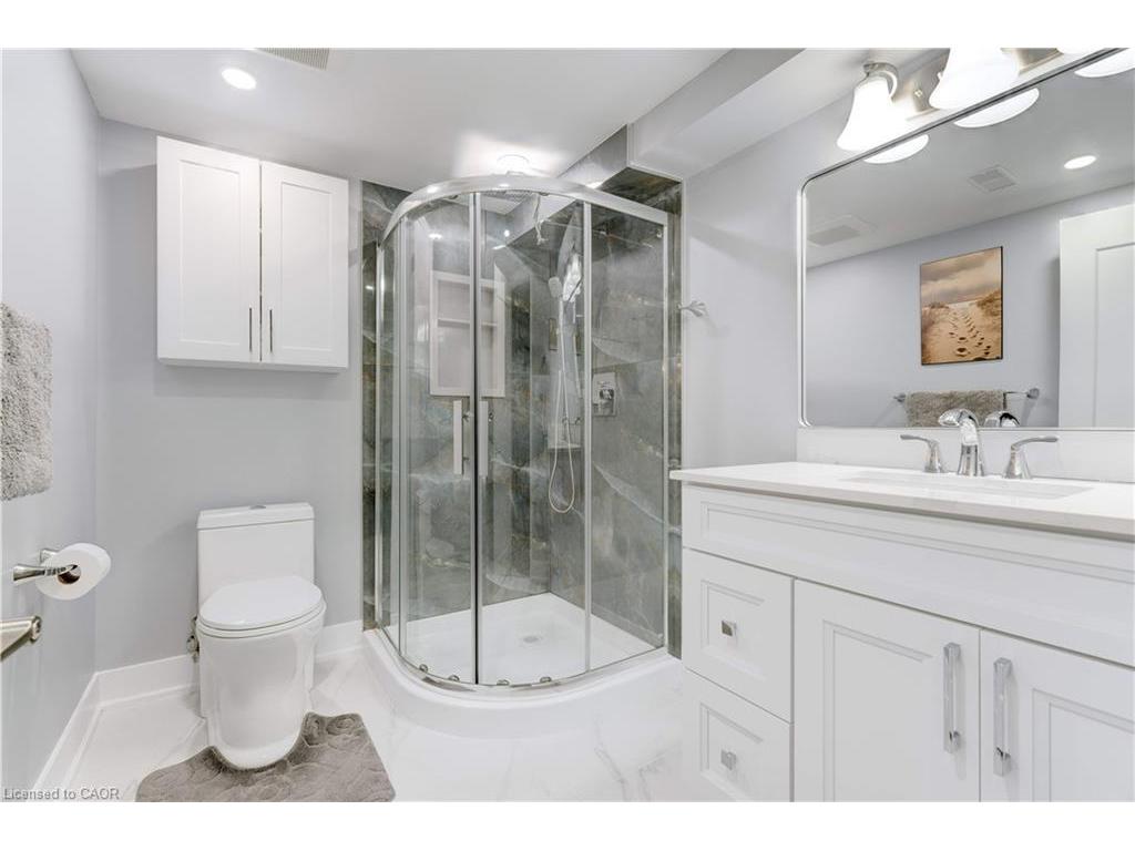 









2238


Fassel

Avenue,
Burlington,




ON
L7R 3P1

