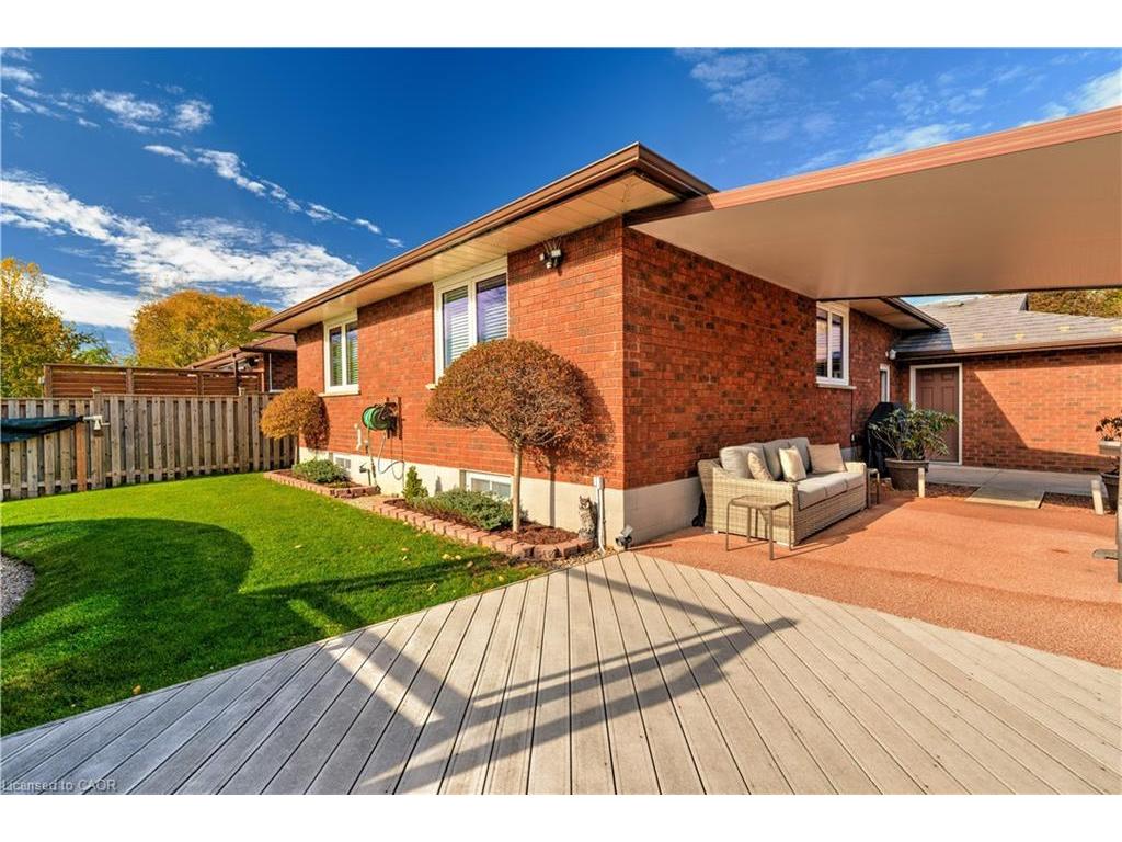 









2238


Fassel

Avenue,
Burlington,




ON
L7R 3P1

