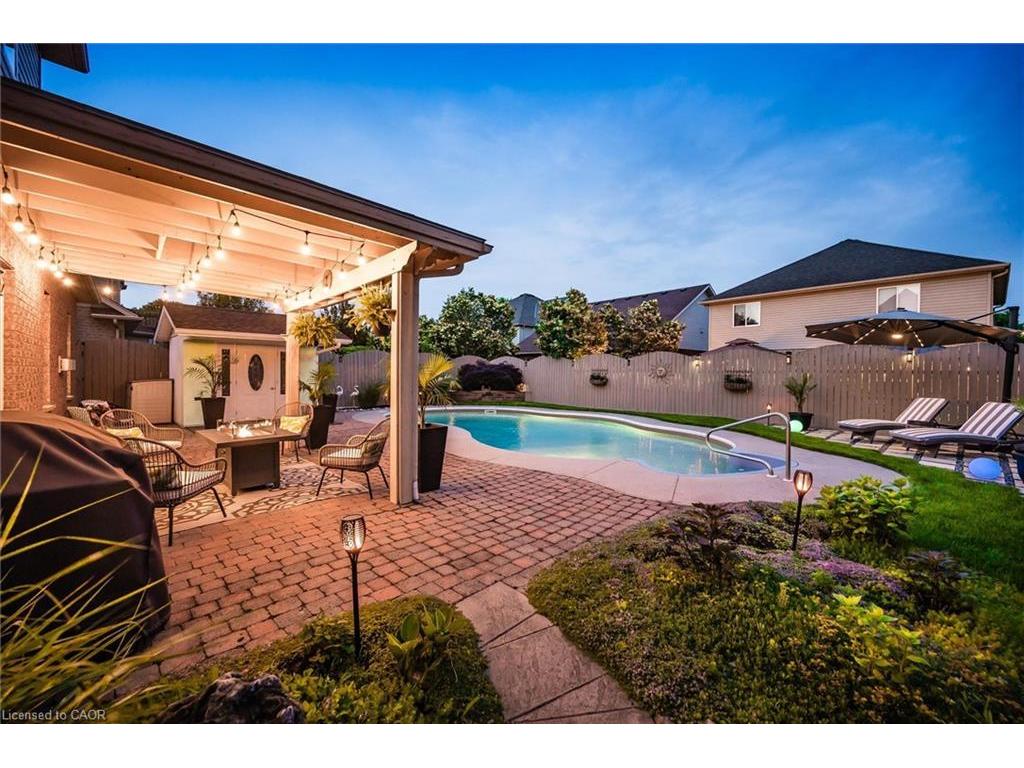 









279


Farley

Drive,
Guelph,




ON
N1L 1N6

