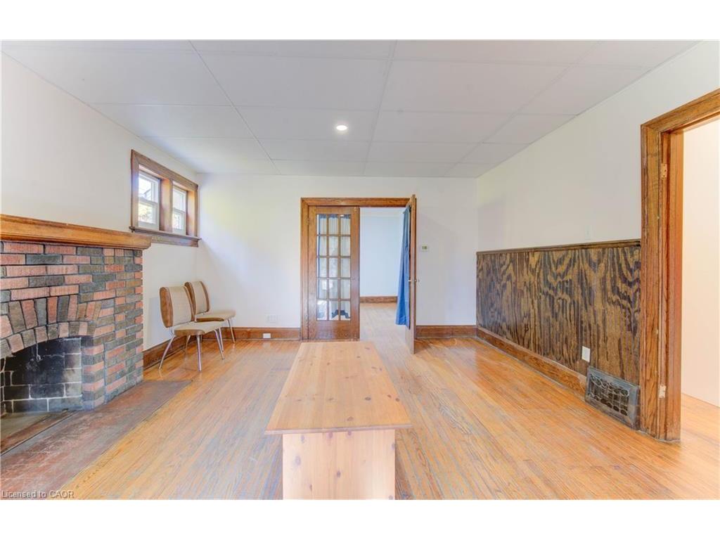 









86


Albert

Street,
Waterloo,




ON
N2L 3S7

