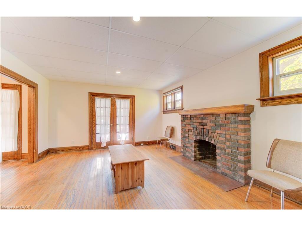 









86


Albert

Street,
Waterloo,




ON
N2L 3S7

