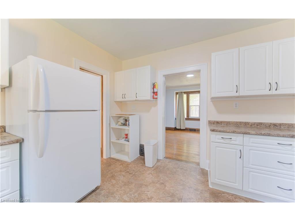 









86


Albert

Street,
Waterloo,




ON
N2L 3S7

