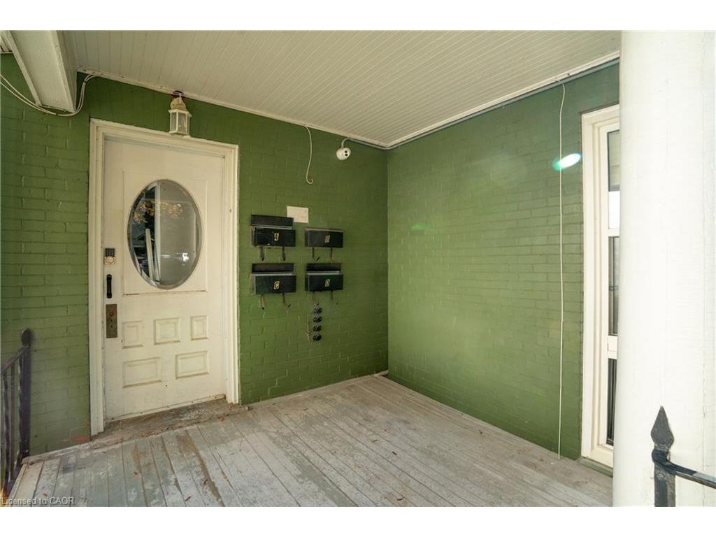 









98


Church

Street, B (Main),
Kitchener,




ON
N2G 2S2

