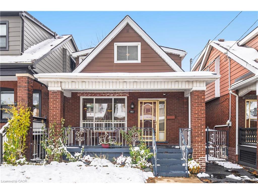 









163


Connaught

Avenue North,
Hamilton,




ON
L8L 6Z4

