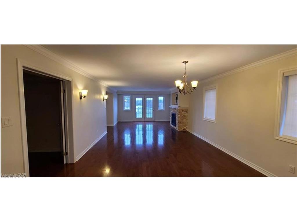 









520


Silken Lauamnn

Drive,
Newmarket,




ON
L3X 2S7

